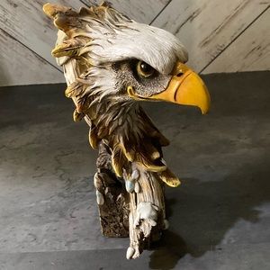 Eagle decor
